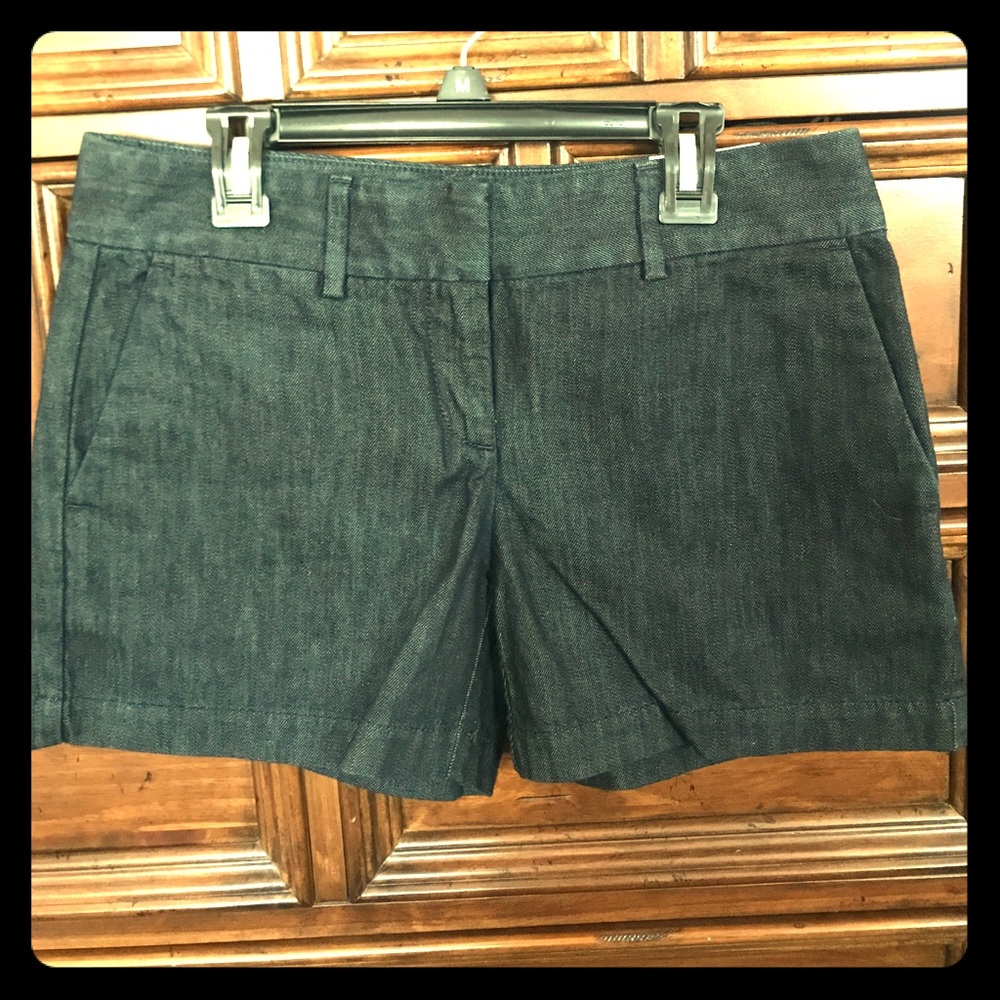 LOFT Denim Riviera Shorts Size 0